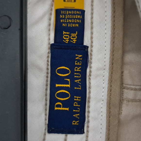 Polo Ralph LaurenGellar 10.25" Inseam Cargo Shorts - Picture 9 of 11